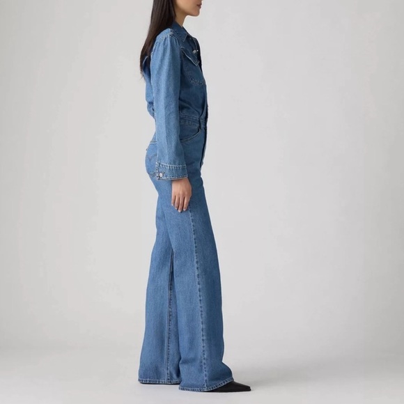 Levi's Women's Classic Blue Denim Overalls